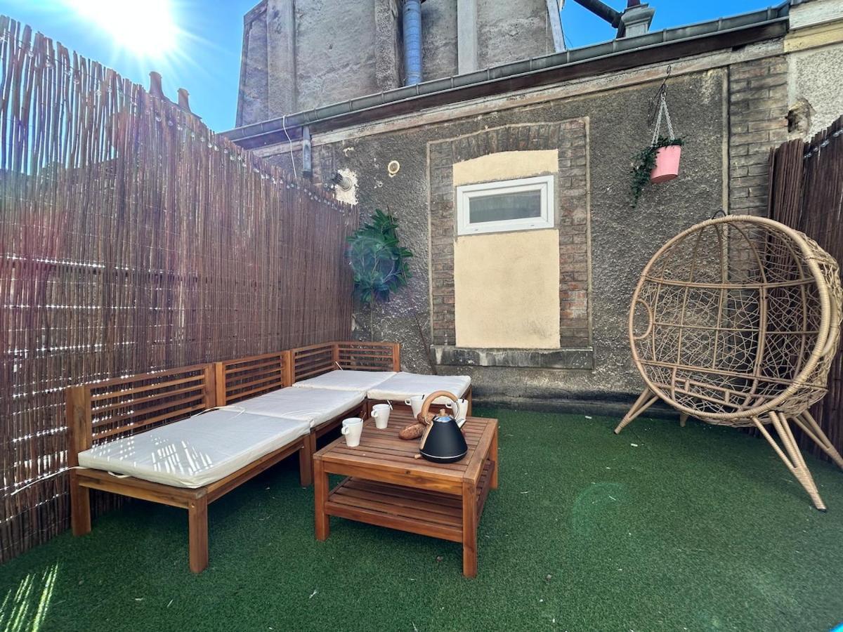 Laon T3 Moderne Terrasse Et Babyfoot Proche Centre Appartement *